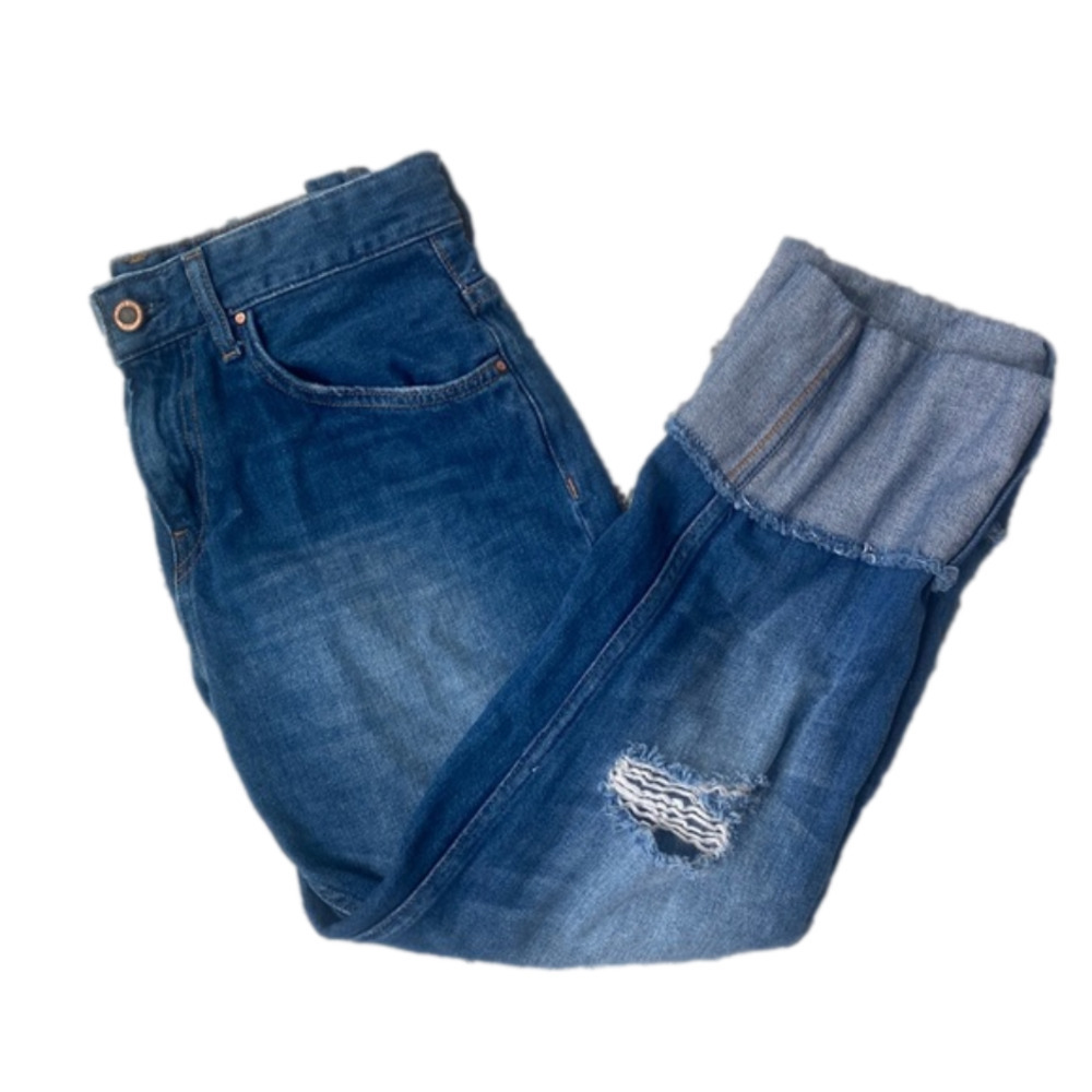 ZARA Basic Z1975 Distressed Jeans With Cuffed Hem, Size 0